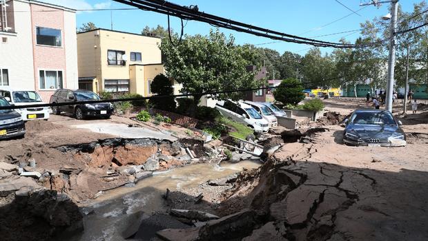 japan-earthquake-1027502498