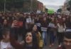 FOTO/ Një lumë i ri studentësh vërshon në ‘Dëshmorët e Kombit’: Ne protestojmë, mblidhuni!
