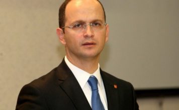 Ditmir Bushati: Për një Shqipëri të re!