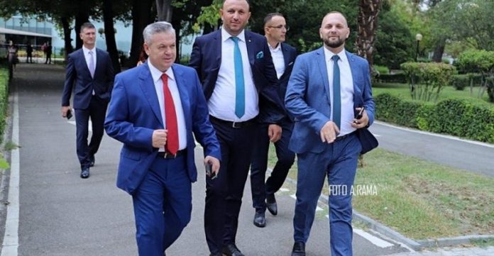 deputetet-e-rinj (1)