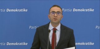 Maskat e skaduara/ Bardhi thirrje Prokurorisë: Bëni detyrën tuaj. Janë 1.2 milionë prova krimi