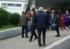 Panik i madh në Durrës, tërmeti dëmton spitalin, ja momenti kur mjekët e pacientët dalin me vrap jashtë