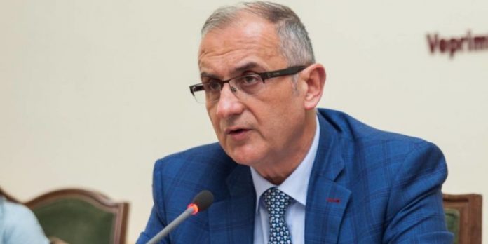 petrit-vasili-768x384