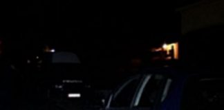 Aksident në Durrës/ Po ecte me shpejtësi, shoferi përplaset me trafikndarësen