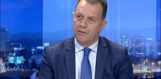 Biberaj: Sovrani të largojë një herë e mirë regjimin. Është koha për zgjedhje të parakohshme.