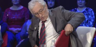 Nxjerr Kushtetutën në emision, Doçi: Do ta mbrojë deri në fund të jetës, sepsa nuk kam atdhe tjetër