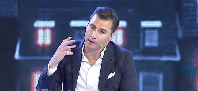 Lorik-Cana