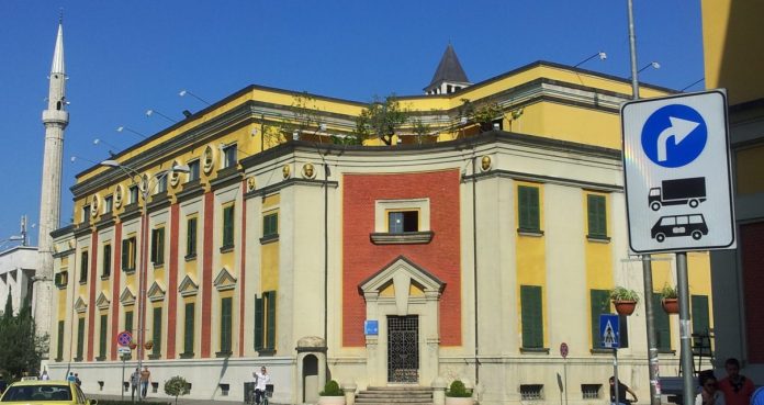 Bashkia_Tirane-1210x642