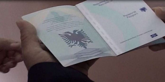 pasaporte-shqiptare-750x374