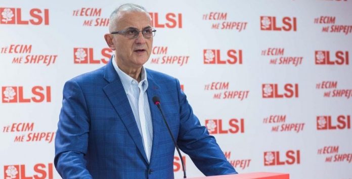 auto_Petrit-Vasili-11543923602-e1543925347225