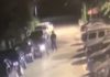 Me maska dhe me kallashnikov, pamjet e sulmit para hotelit në Tushemisht që terrorizoi pushuesit