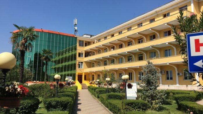 Spitali_Universitar__Shefqet_Ndroqi__senatorium-770x433