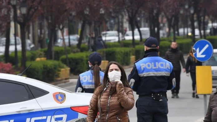 policia-njerezit-1100x620