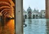 Përmbytet Venecia, por batica maksimale ende nuk ka ardhur (Foto – Video)