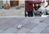 Bie suvaja gjatë shfaqjes, plagoset aktori në Shkodër