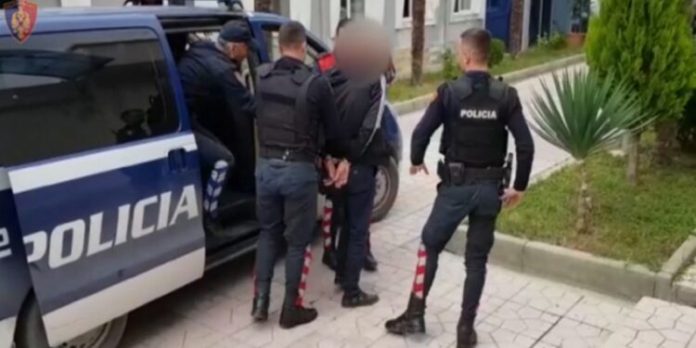 policia-8-750x375