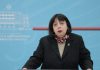 Shqipëria do të vaksinojë adoleshentët me Pfizer