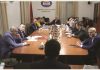 Ripranimi i emigrantëve/ Ambasada Britanike bind deputetët e pozitës dhe opozitës për transferimin e refugjatëve në Shqipëri