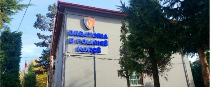 auto_Policia_e_Korces11640272815