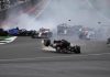 Video/ Panik në Formula 1 në Silverstone, përplasen makinat, njëra del nga pista