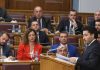 Pas katër orësh rinis seanca parlamentare në Mal të Zi, Dritan Abazoviç ofron ristrukturimin e qeverisë! Nisma nënshkruhet nga nëntë deputetë