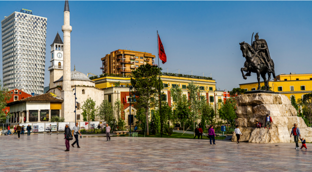 Instituti i Vjenës: Ekonomia e Shqipërisë zgjerohet me 3% më 2023