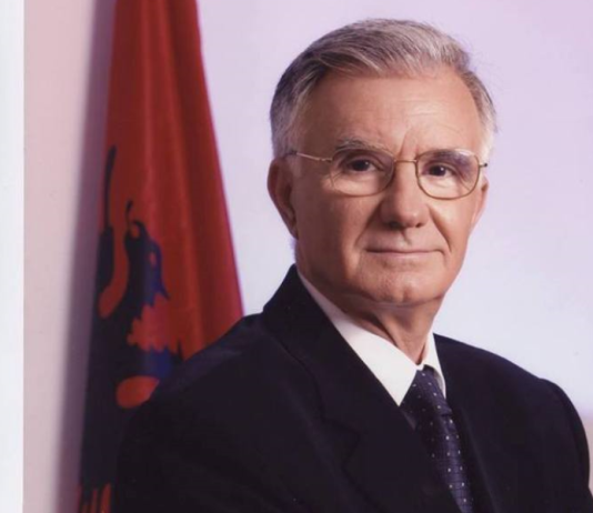 Dr. Vili Minarolli: Sistemi politik i ngritur, shkaku kryesor dhe i vetëm i pakënaqësisë popullore