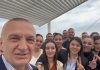 Meta takim me të rinjtë në veri, mesazh për 14 majin: Lezha nuk është vetëm e 2 marsit dhe e historisë, por…