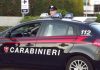 Iu gjet kok.ainë në banesë, pistoletë dhe një shumë e madhe eurosh, pranga shqiptarit dhe partneres së tij në Itali