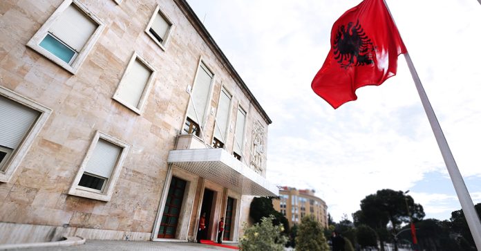 Kryeministria-e-re-1-Lajm-KM-2