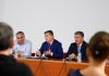Ndërtimet pa leje në Ksamil, Balla vizitë blic në Sarandë dhe jep porosinë: Të ruajmë “Maldivet e Europës”