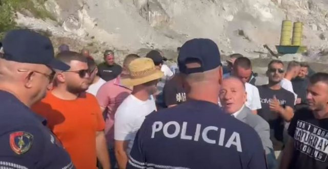 -640-0-protesta-770x396-395
