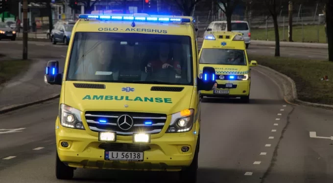 ambulance-norway_ap.jpg-680x375