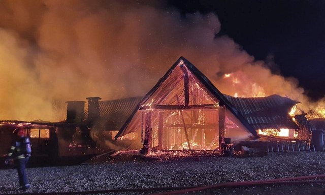 -640-0-romania-fire-753