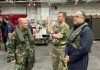Presidenti Begaj viziton anijen ushtarake të Marinës britanike pranë Durrësit