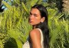 FOTOT/ Dua Lipa pozon si një “sirenë” nga thellësia e detit, mesazhi i këngëtares