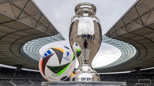 Komitetit Ekzekutiv i UEFA-s ka vendosur të zgjerojë listën e lojtarëve nga 23 në 26 për finalet e Europianit “Gjermani 2024”