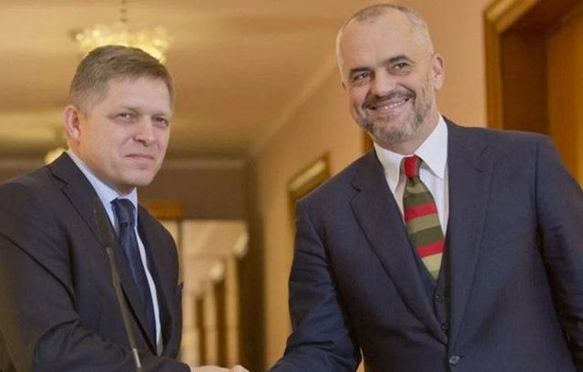 Atentati ndaj kryeministrit të Sllovakisë, reagon kryeministri Rama: I tronditur nga lajmi i tmerrshëm