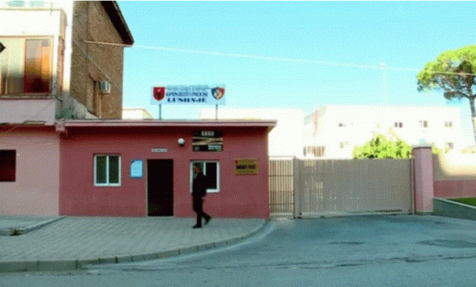 Capture.GIF8888