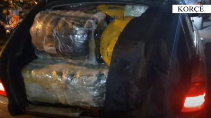 auto_-640-0-48ffe7b3b95583e8669d1ea5a4be62191740061536