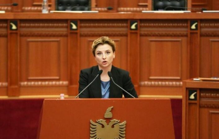  Spitali i Traumës ndodhet në kolaps   Xhixho  Koncesionet marrin miliona  pacientët mbeten pa shërbim
