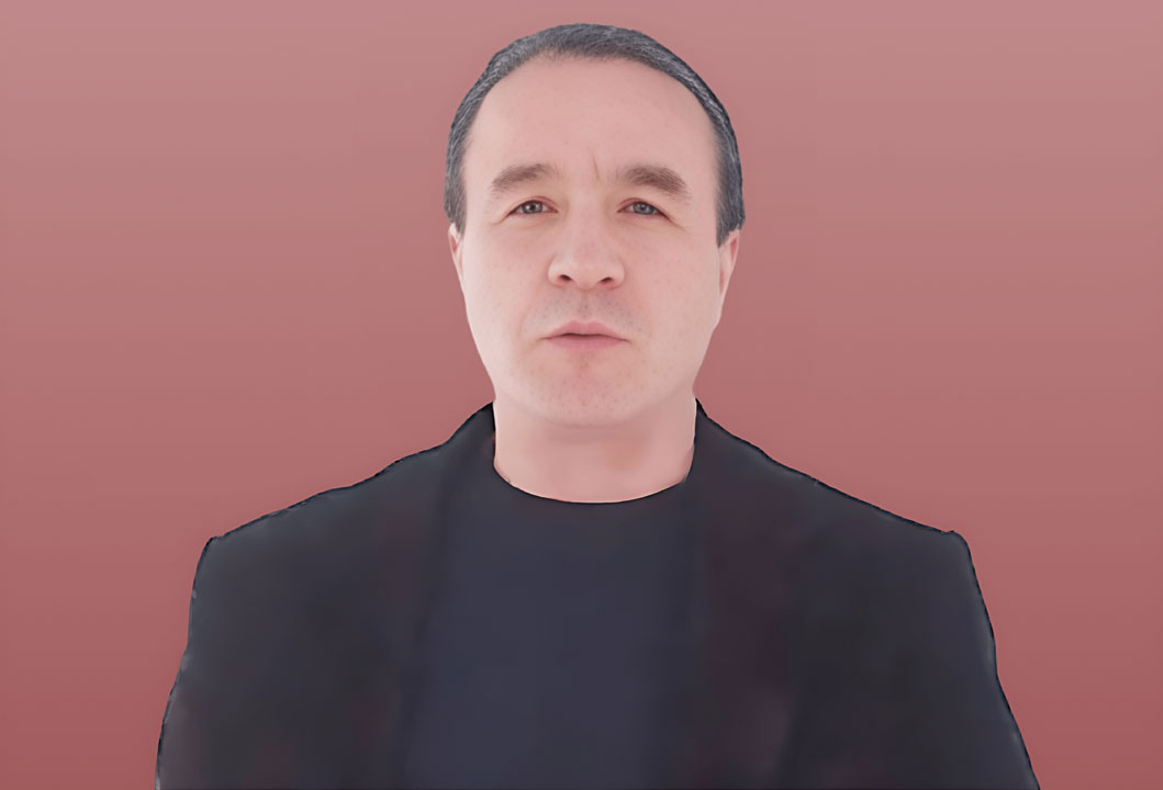 Gëzim Llojdia  I ati patriot në Kongresin e Lushnjës i biri avokat burgoset  dërgohet punëtor