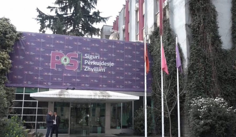  Dimri i madh  kaplon selinë e PS  Sondazhet dhe irritimi në bazë alarmojnë kupolën 