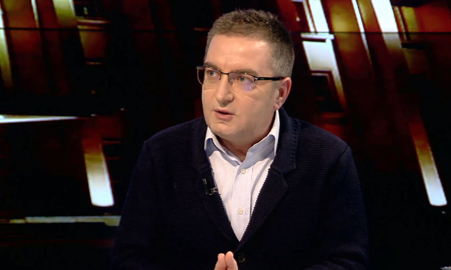 Luan Rama  Një pyetje dhe një problem A E GËNJYEN APO NA GËNJEU KRYEMINISTRI I SHQIPËRISË  