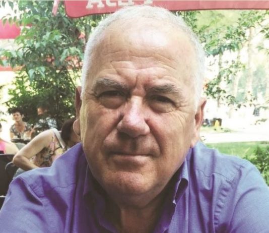 Suplementi Pena Shqiptare/ Gëzim Zilja: Tekst për këngë labe