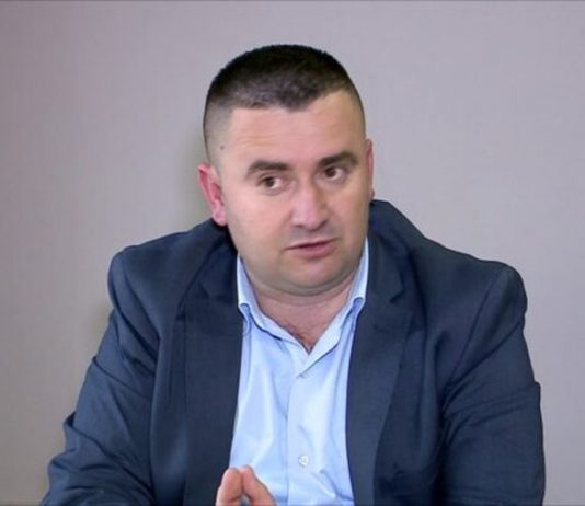 Llangozi: Altin Dumani dhe Ina Rama lejuan grabitjen e tokave në Zvërnec, Pish-Poro, Nartë dhe Qerret Arben Llangozi