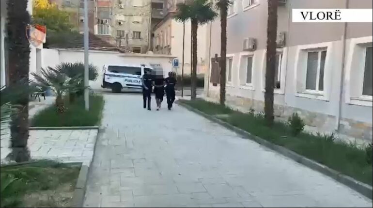 Shiste doza kokaine e kanabisi në Vlorë  prangoset 41 vjeçari