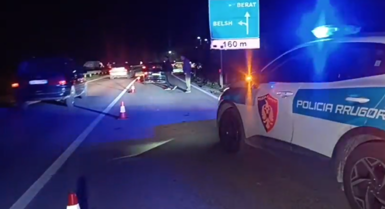Aksident fatal në Shkodër  Del nga rruga dhe përplaset me shtyllën  humb jetën drejtuesi i automjetit