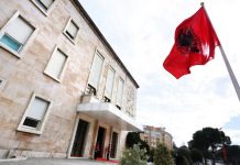Qeveria miraton modelin e ri të organizimit dhe llogaridhënies në administratën shtetërore: Ndryshimet synojnë rritjen e transparencës dhe forcimin e mbikëqyrjes ndaj institucioneve