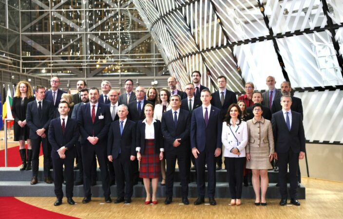 Bruksel  Spiropali dhe ministrat e jashtëm të BE së  së bashku në darkën e thirrur nga kryediplomatja Kaja Kallas